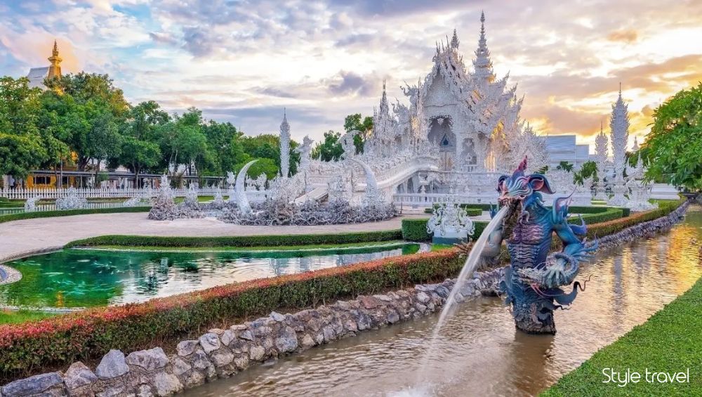 White Temple, Chiang Rai