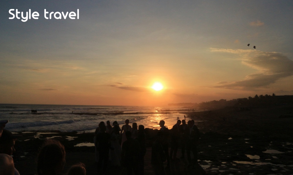 Sunset atmosphere on the Berawa beach in Canggu, Bali